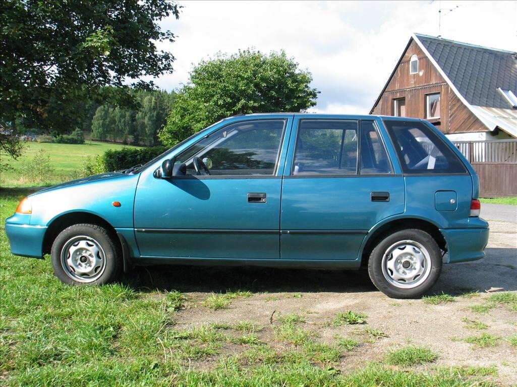 Suzuki Swift Hatchback 993,0 39 kw