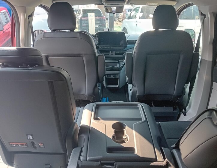 Ford Tourneo Custom Kombi 2,0 l 125 kw