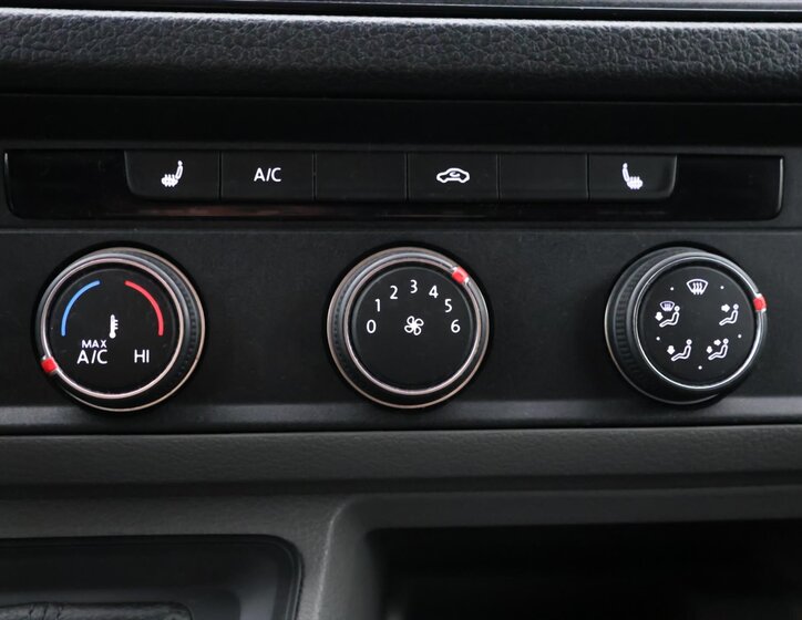 Volkswagen Crafter 23