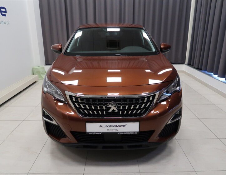 Peugeot 3008 MPV 1,2 l 96 kw