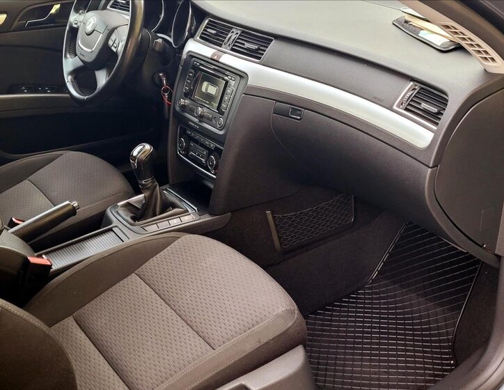 Škoda Superb Kombi 1,8 l 118 kw