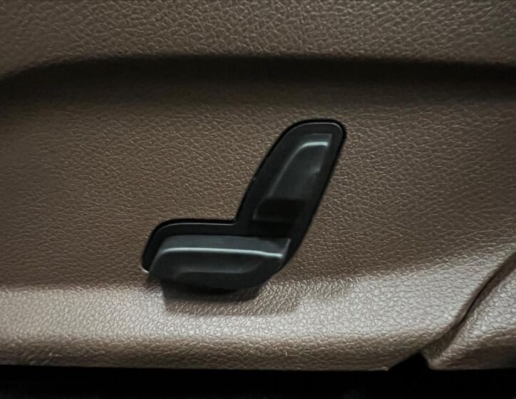 Mercedes-Benz Třídy E 24