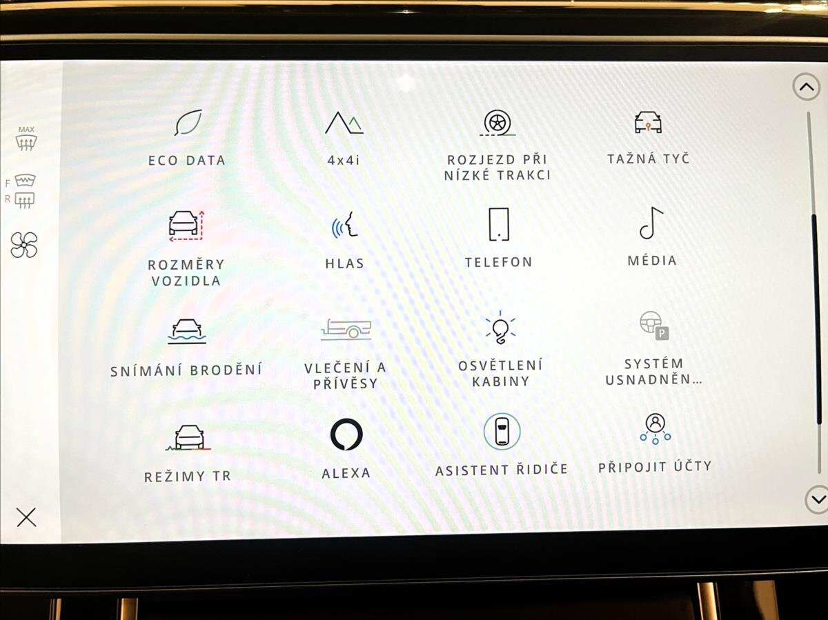 Land Rover Range Rover Velar SUV 2,0 l 150 kw