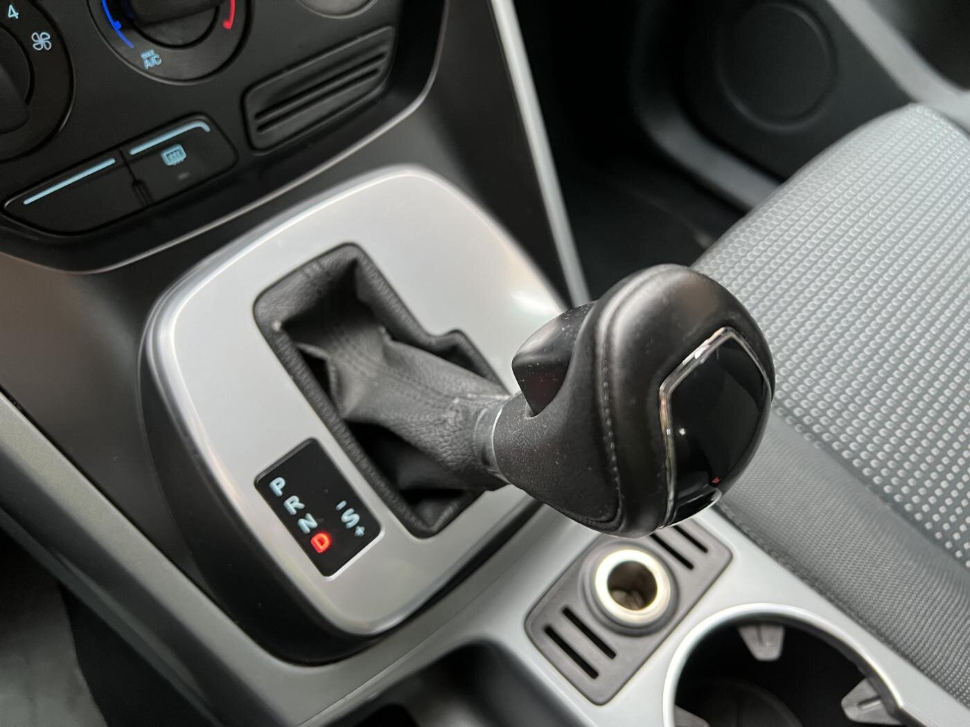 Ford C-MAX MPV 2,0 l 85 kw