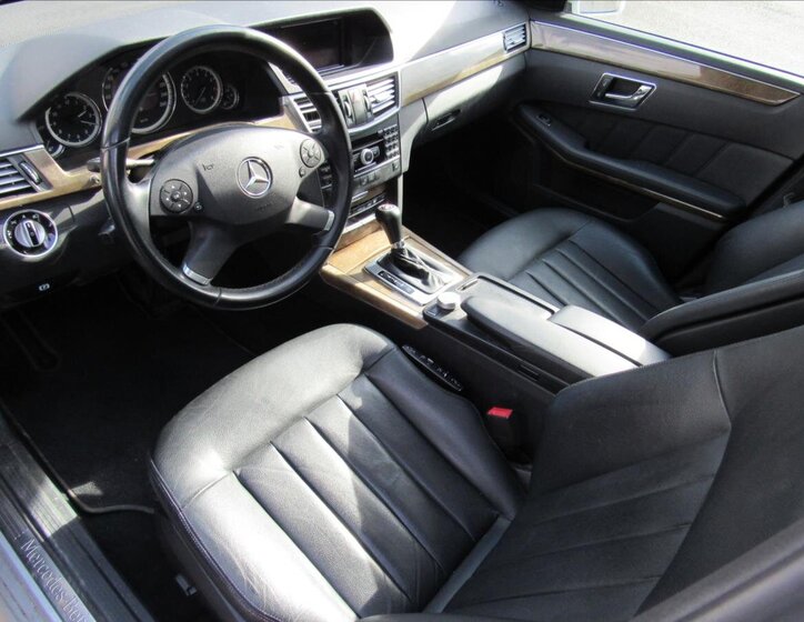 Mercedes-Benz Třídy E Kombi 1,8 l 135 kw