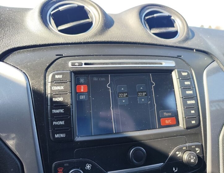 Ford Mondeo Kombi 2,0 l 103 kw