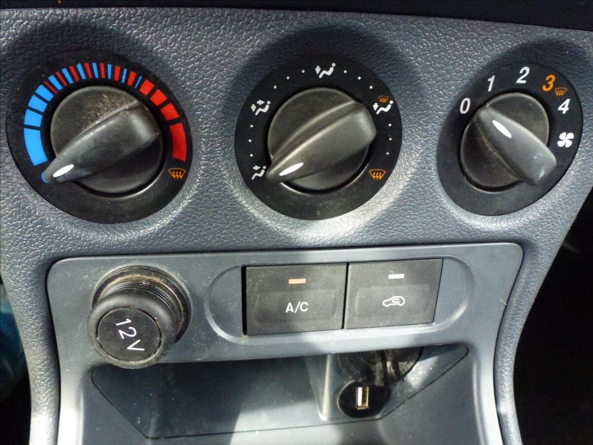 Ford Transit Connect Skříň 1,8 l 66 kw