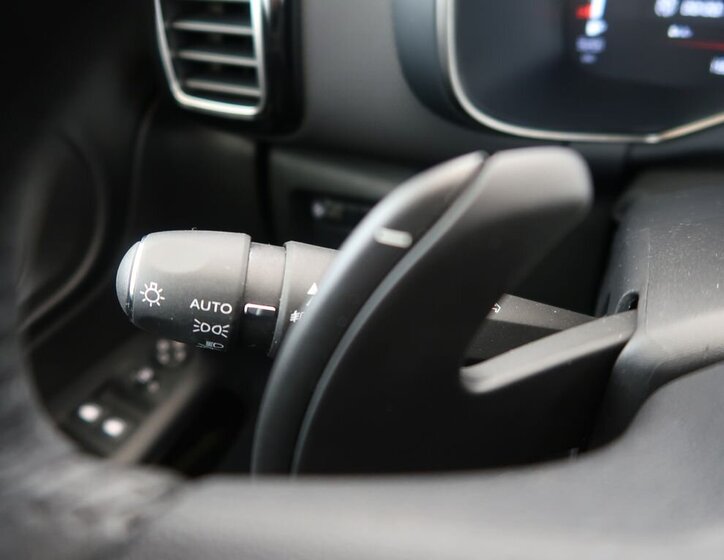 Citroën C5 Aircross SUV / Terénní 1,5 l 96 kw