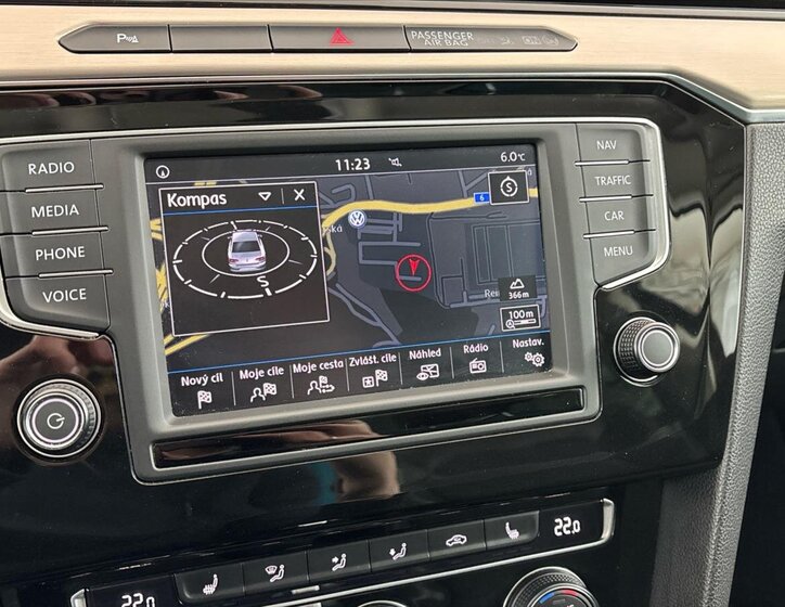 Volkswagen Passat Sedan / Limuzína 2,0 l 140 kw