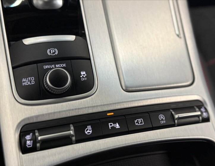 KIA Stinger Liftback 3,3 l 269 kw