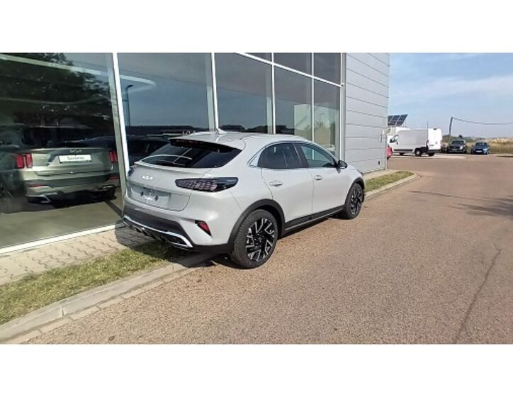 KIA XCeed 8