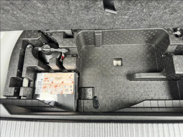 Peugeot 2008 SUV 0,0 100 kw