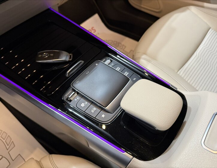 Mercedes-Benz GLB SUV / Terénní 2,0 l 110 kw