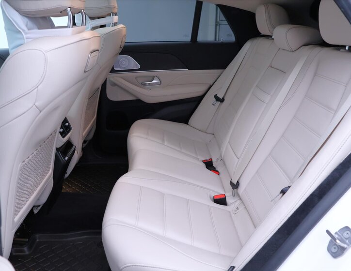 Mercedes-Benz GLE 15