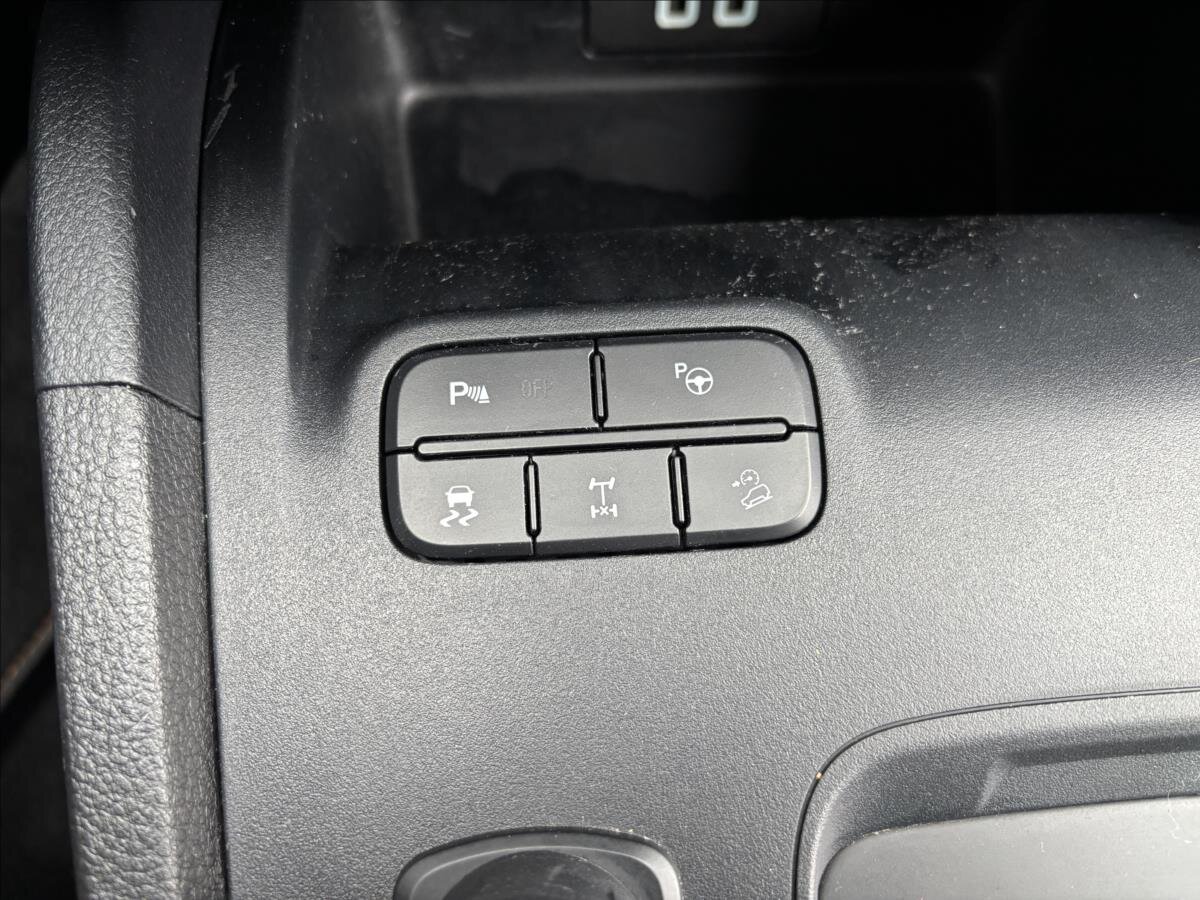 Ford Ranger Pick-up 2,0 l 156 kw