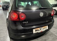 Volkswagen Golf 19