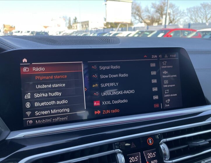 BMW X7 SUV / Terénní 3,0 l 195 kw