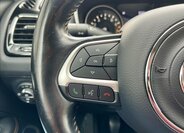 Jeep Compass SUV 1,4 l 103 kw