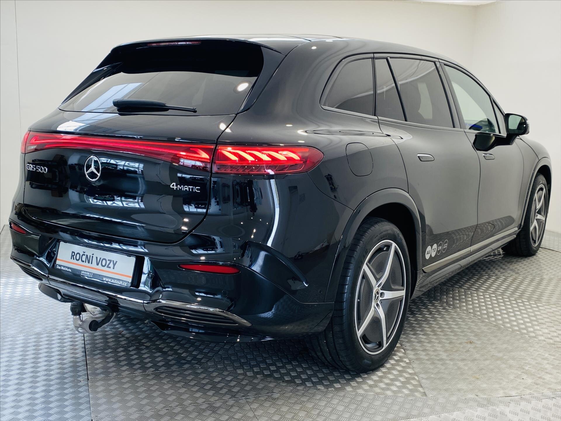 Mercedes-Benz EQS SUV / Terénní 0,0 330 kw