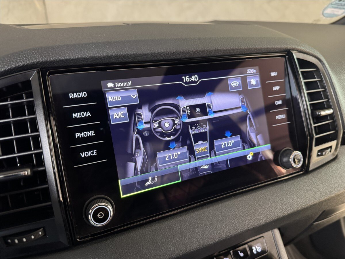 Škoda Karoq SUV / Terénní 2,0 l 110 kw