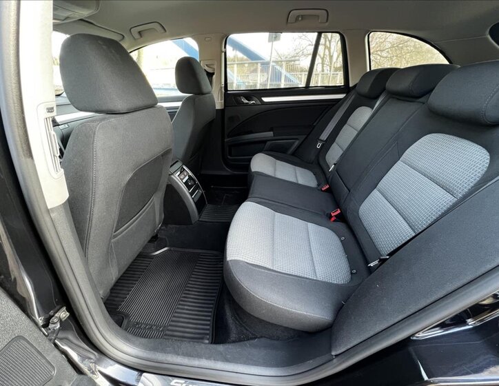 Škoda Superb Kombi 3,6 l 191 kw