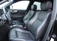 Infiniti QX70 SUV 3,0 l 175 kw