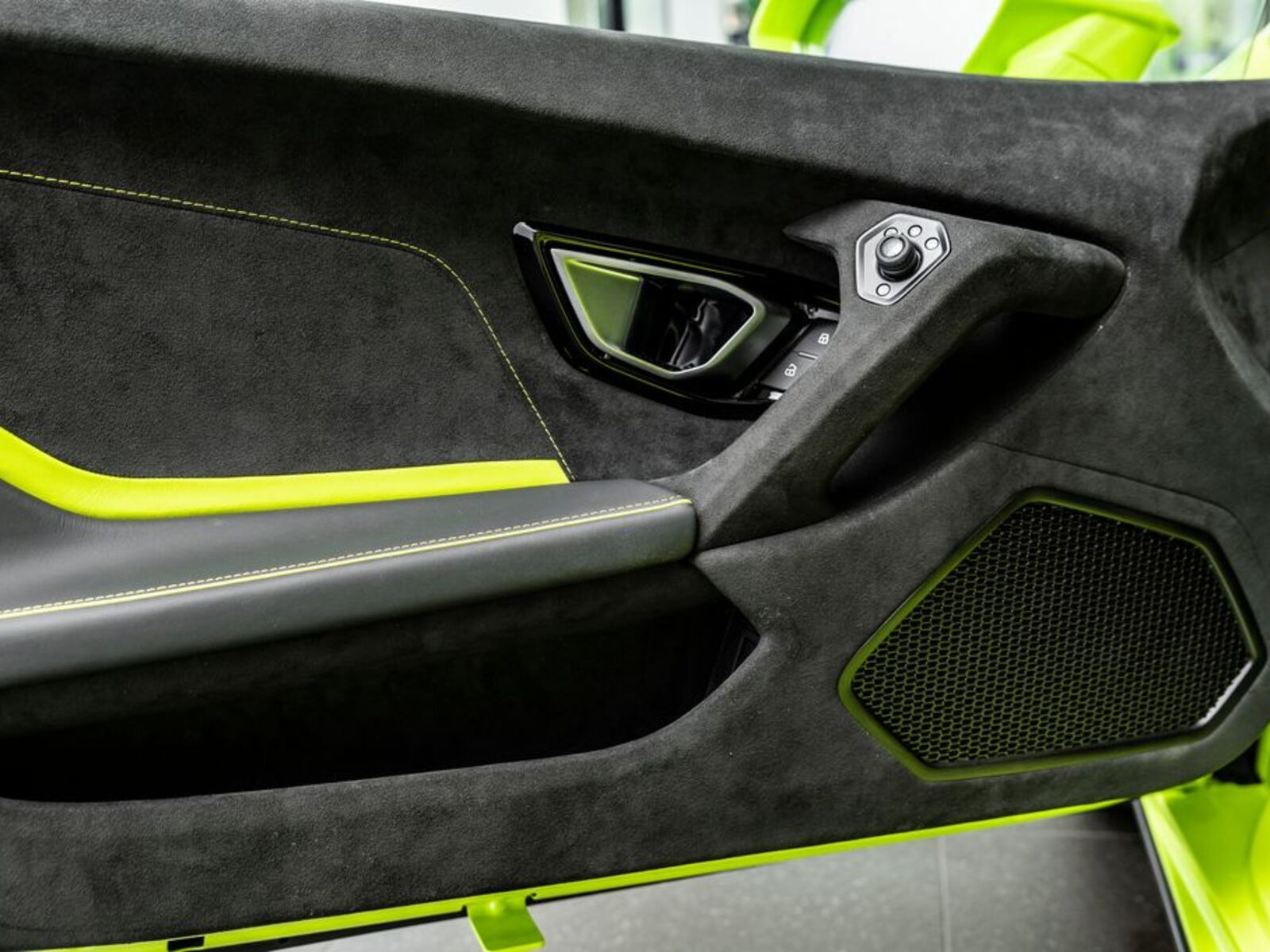 Lamborghini Huracán 15