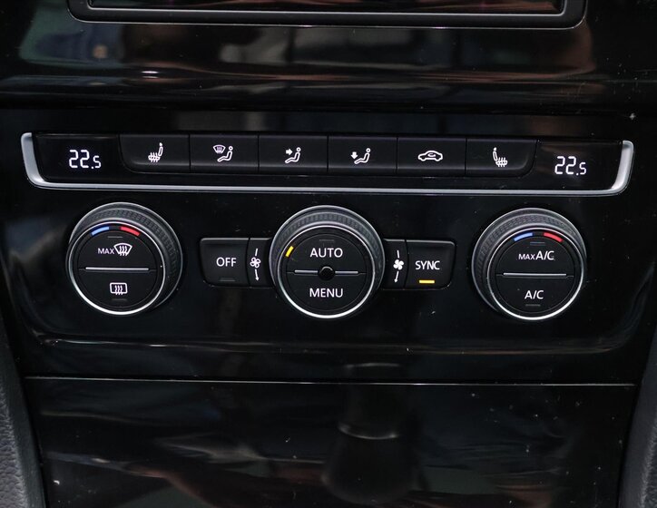 Volkswagen Golf Kombi 1,2 l 81 kw