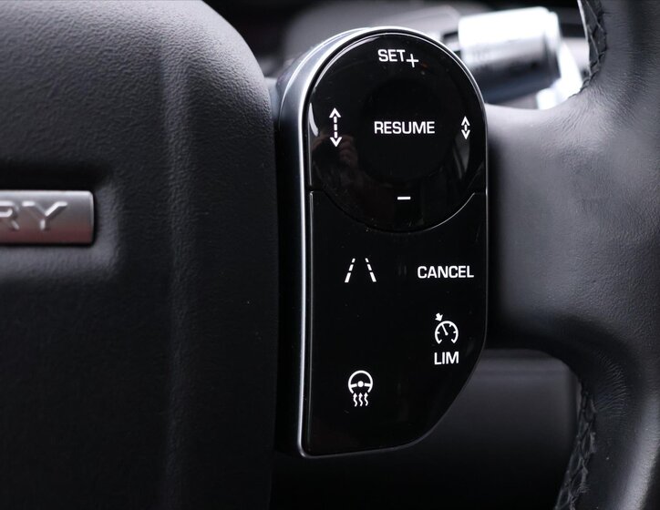 Land Rover Discovery Sport SUV / Terénní 2,0 l 110 kw