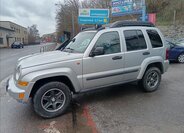 Jeep Cherokee Kombi 2,8 l 120 kw