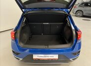 Volkswagen T-Roc SUV 1,5 l 110 kw
