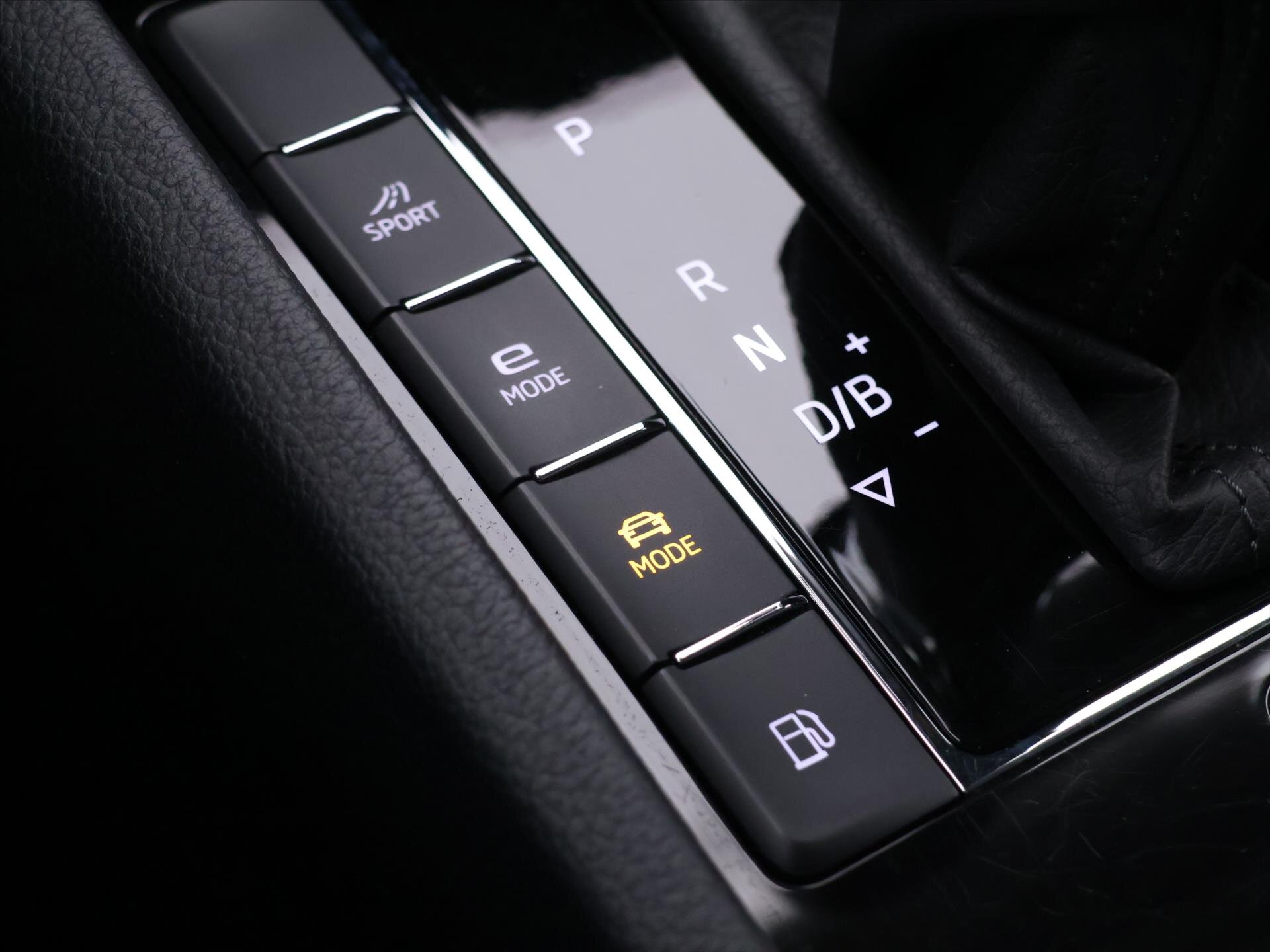 Škoda Superb Kombi 1,4 l 115 kw