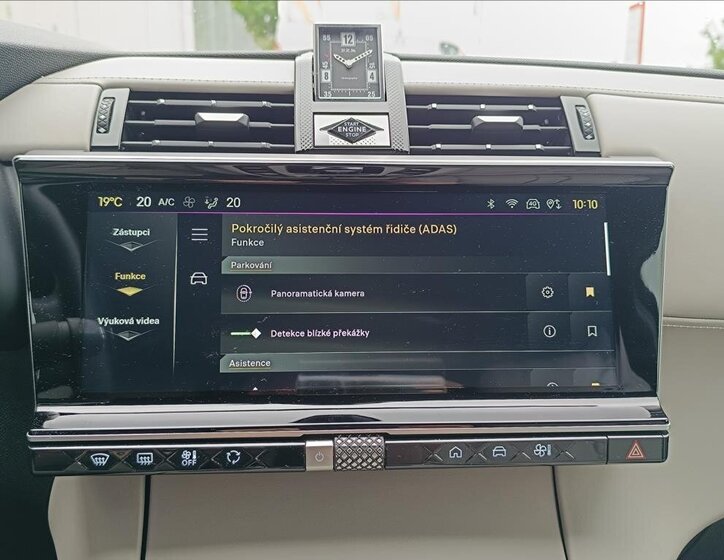 DS Automobiles DS7 Crossback 17