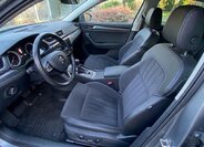 Škoda Superb Sedan / Limuzína 2,0 l 140 kw