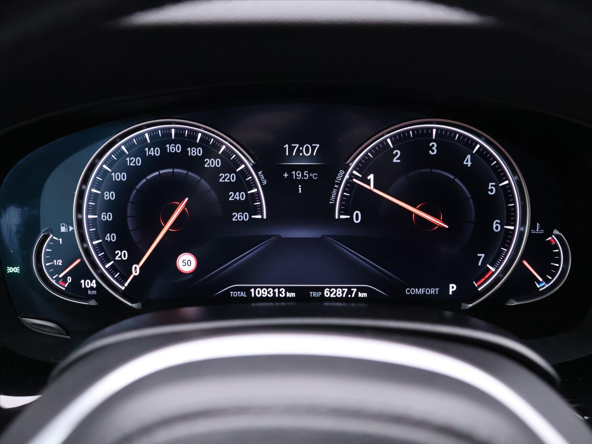 BMW Řada 5 Sedan / Limuzína 3,0 l 250 kw