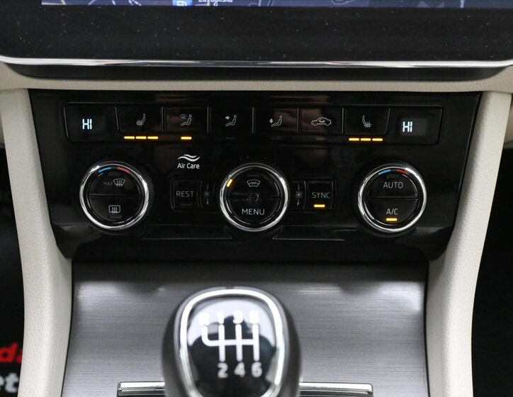 Škoda Superb Liftback 2,0 l 110 kw