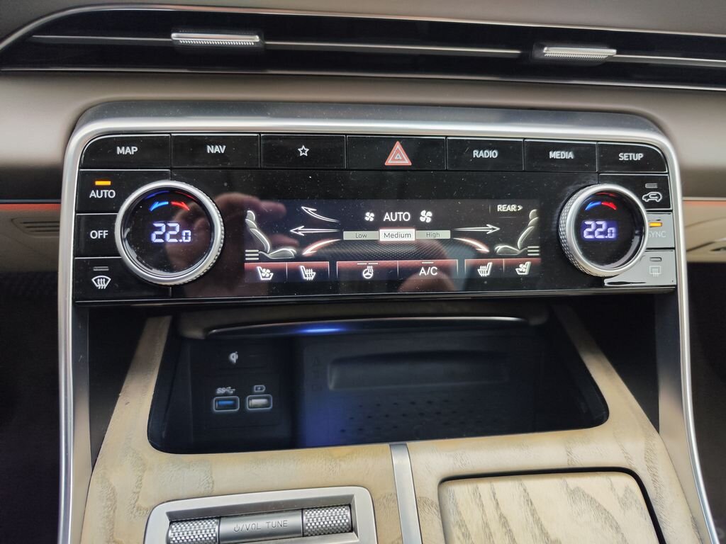 Ostatní Ostatní SUV 3,5 l 279 kw