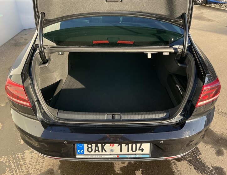 Volkswagen Passat 23