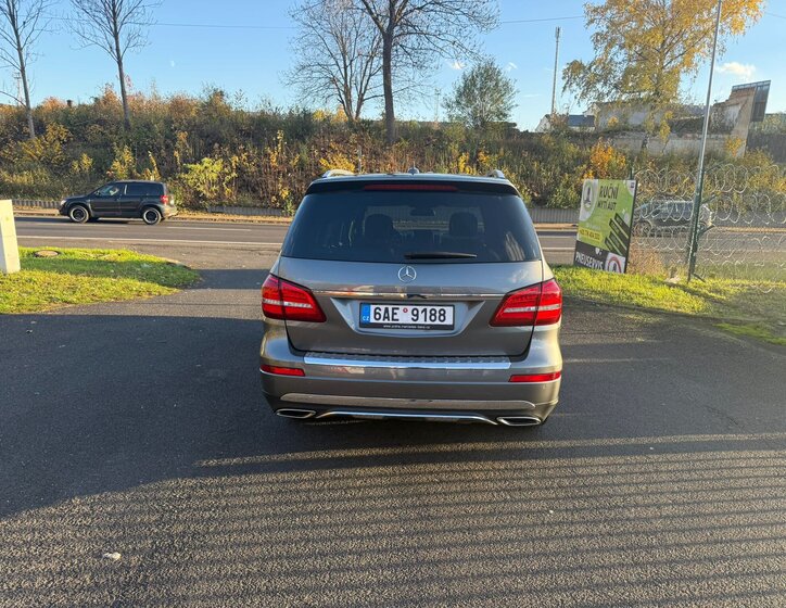 Mercedes-Benz GLS Kombi 3,0 l 190 kw