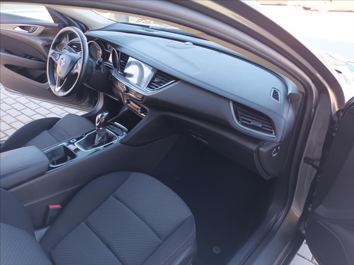 Opel Insignia Kombi 1,6 l 81 kw