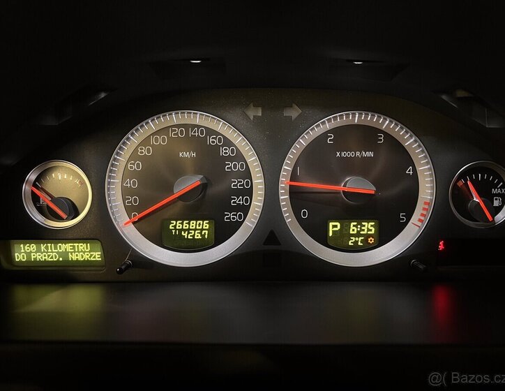 Volvo XC90 Kombi 2,4 l 147 kw