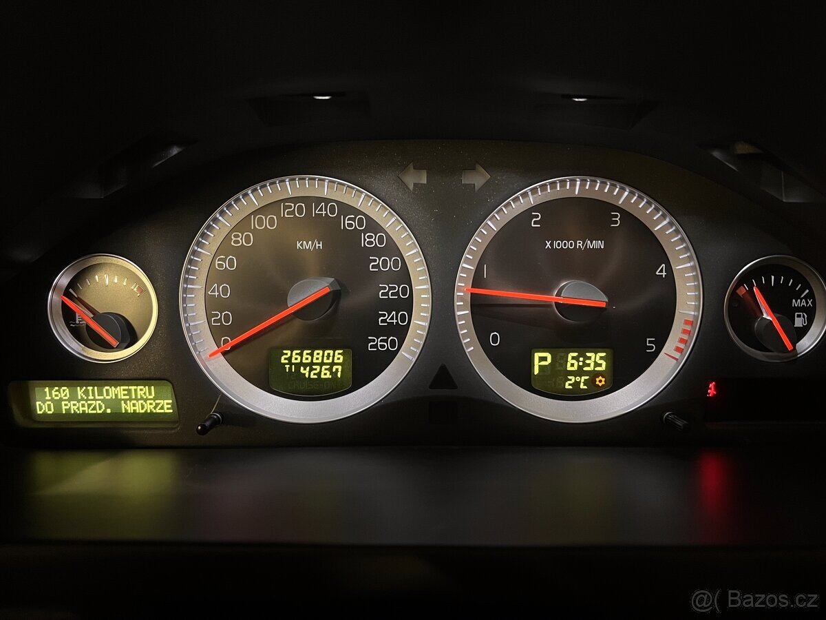 Volvo XC90 Kombi 2,4 l 147 kw