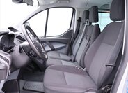 Ford Transit Custom 11