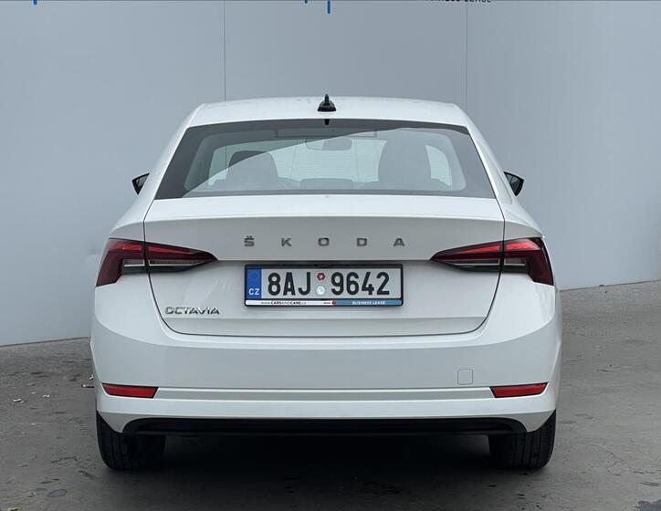 Škoda Octavia 23