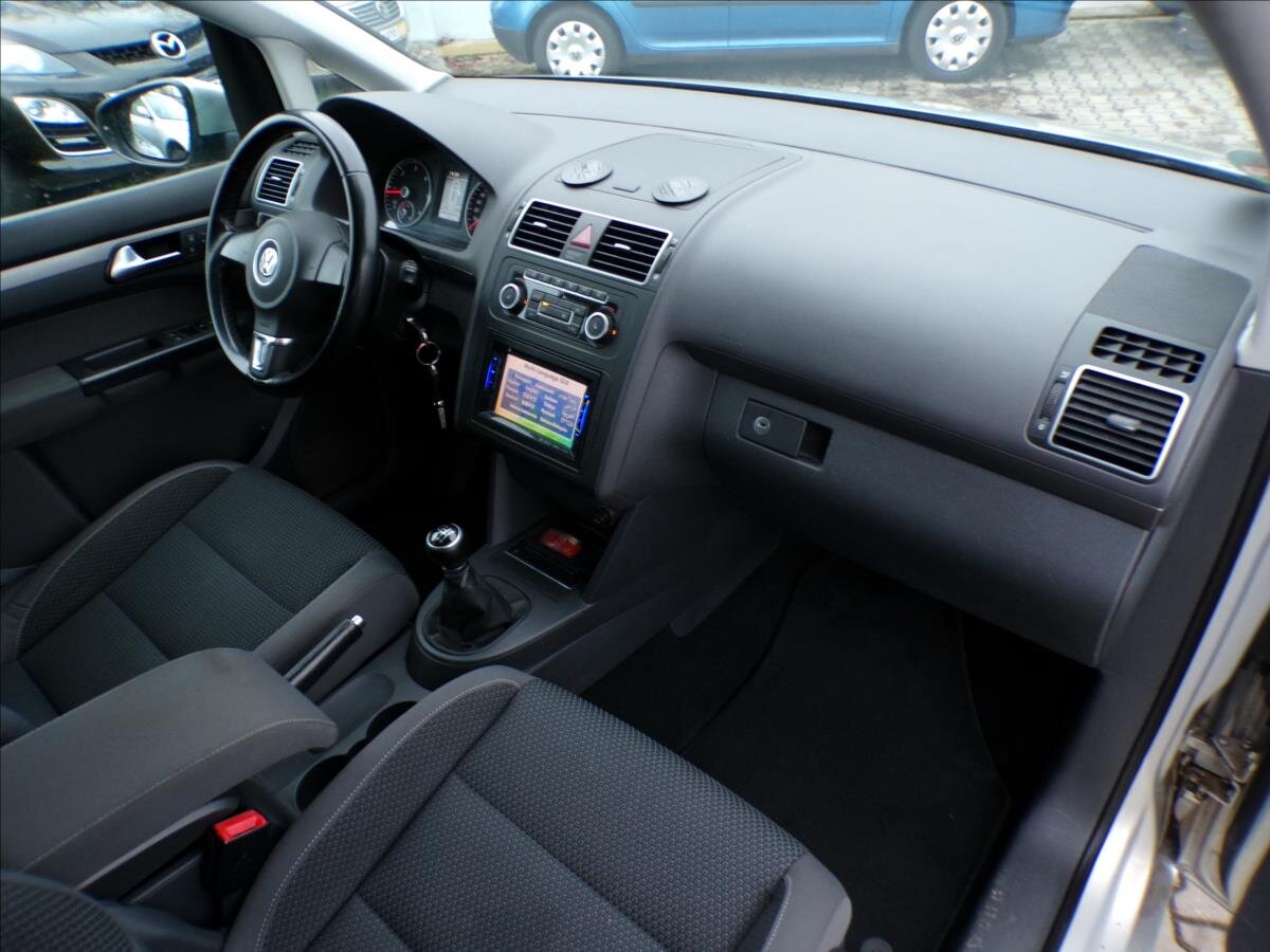 Volkswagen Touran Kombi 2,0 l 103 kw