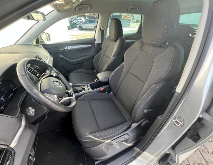 Škoda Karoq SUV 1,5 l 110 kw