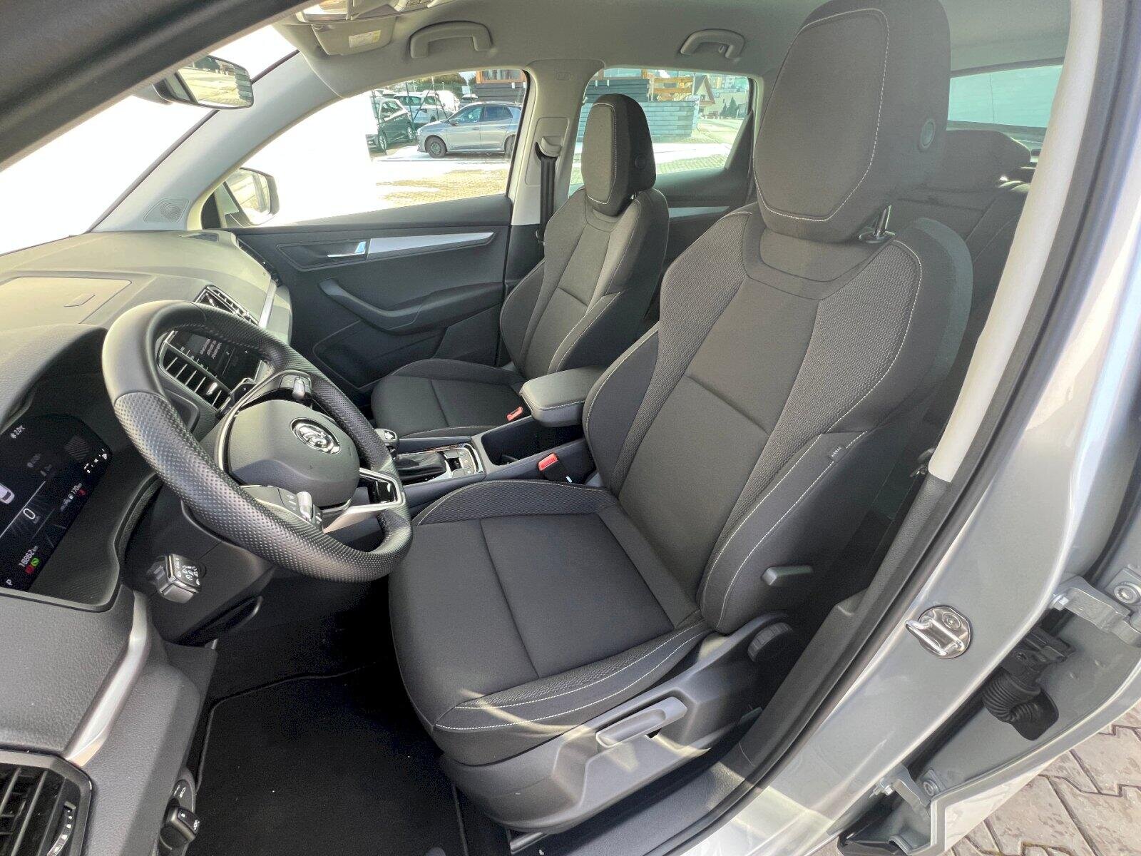 Škoda Karoq SUV 1,5 l 110 kw