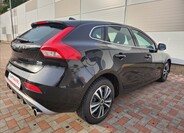 Volvo V40 8