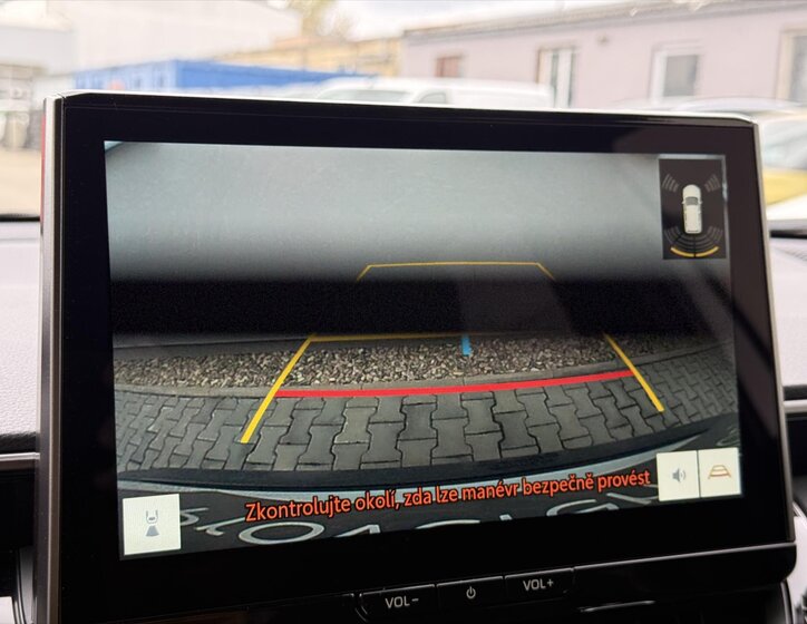 Toyota Corolla Cross SUV / Terénní 2,0 l 98 kw