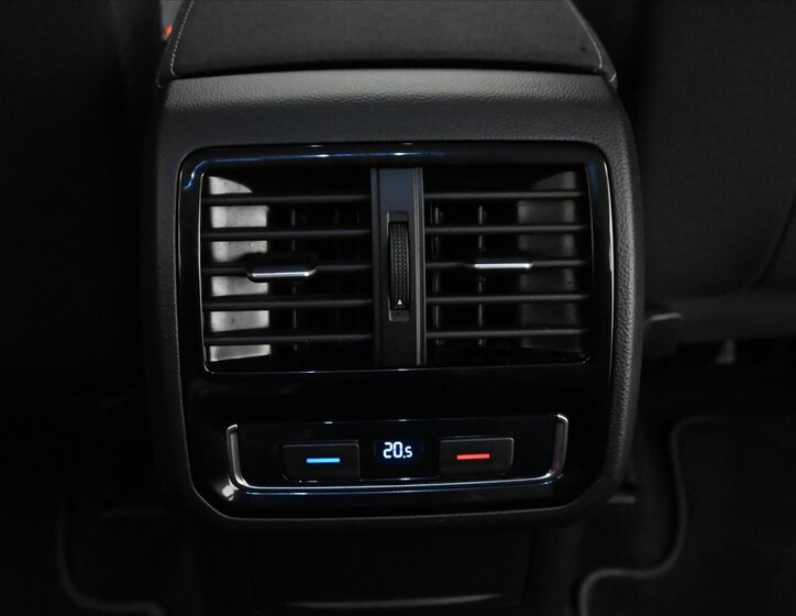 Volkswagen Passat 21